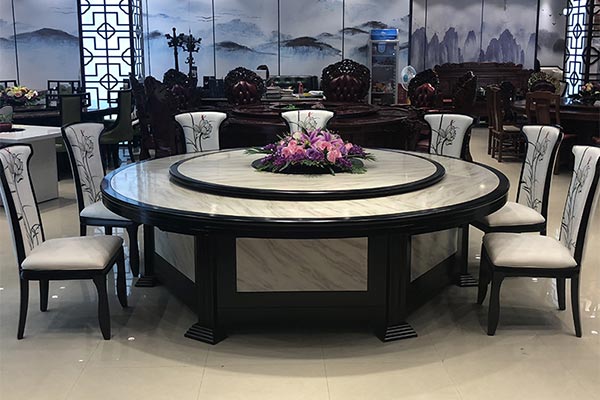 新款式酒店餐桌椅圖片